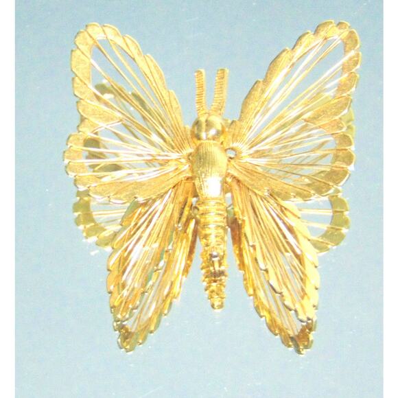 Monet Gold Butterfly Brooch 1.75" Wire Open Metalwork Signed Pin Bouncy Wing Vtg - Picture 6 of 12